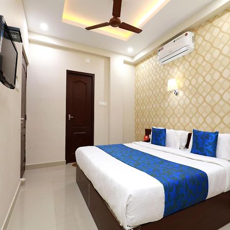 Kochi Oyo 6728 Almas Residency酒店 外观 照片