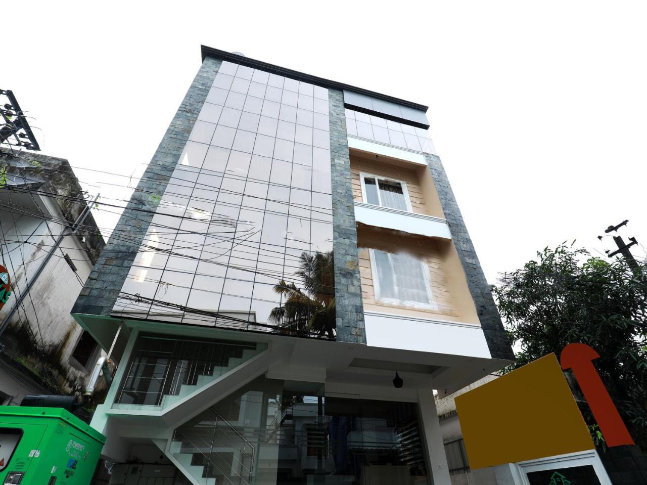 Kochi Oyo 6728 Almas Residency酒店 外观 照片